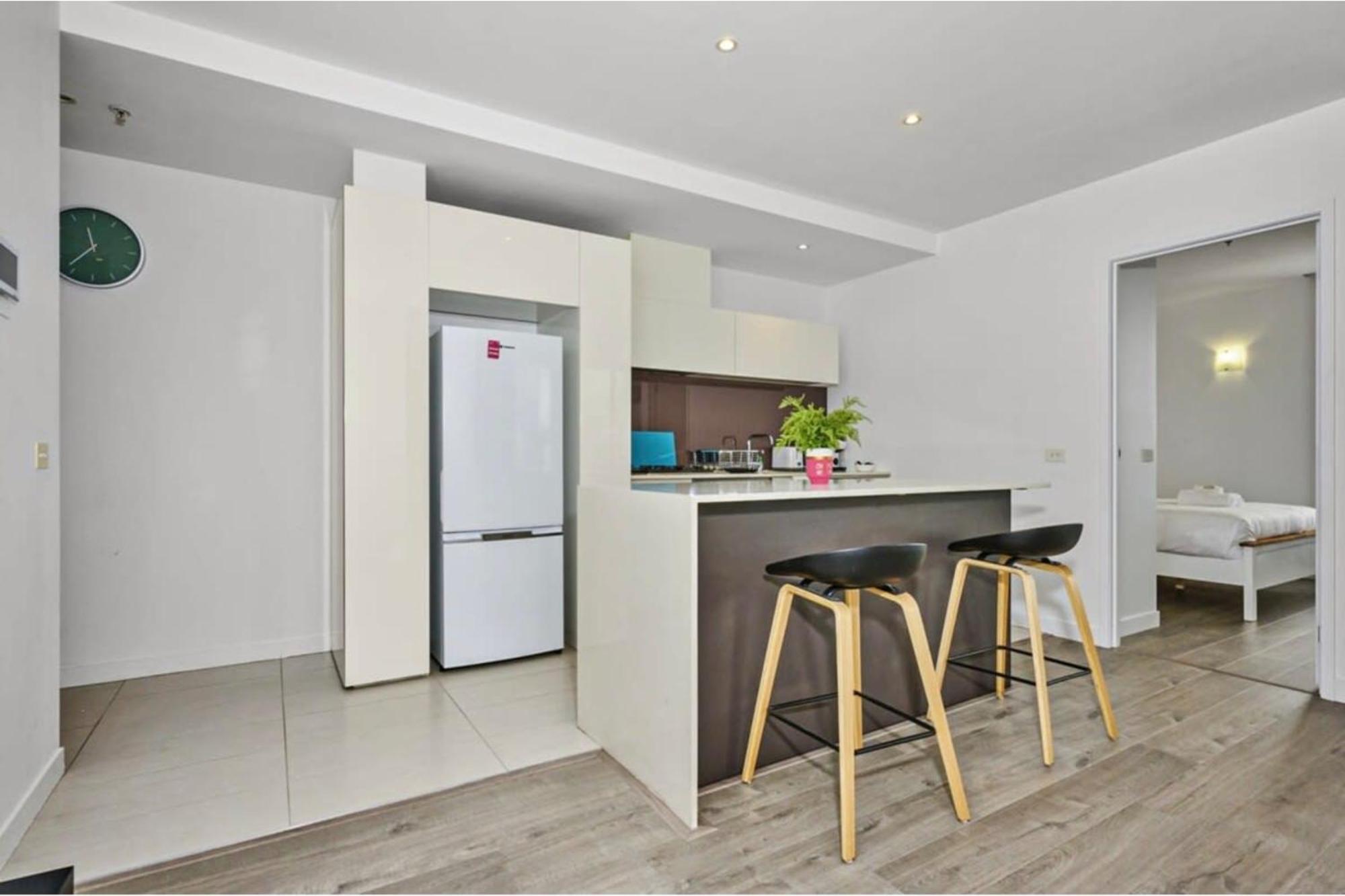 Spencer Sanctuary - 2 Mins From Southern Cross Apartment Melbourne